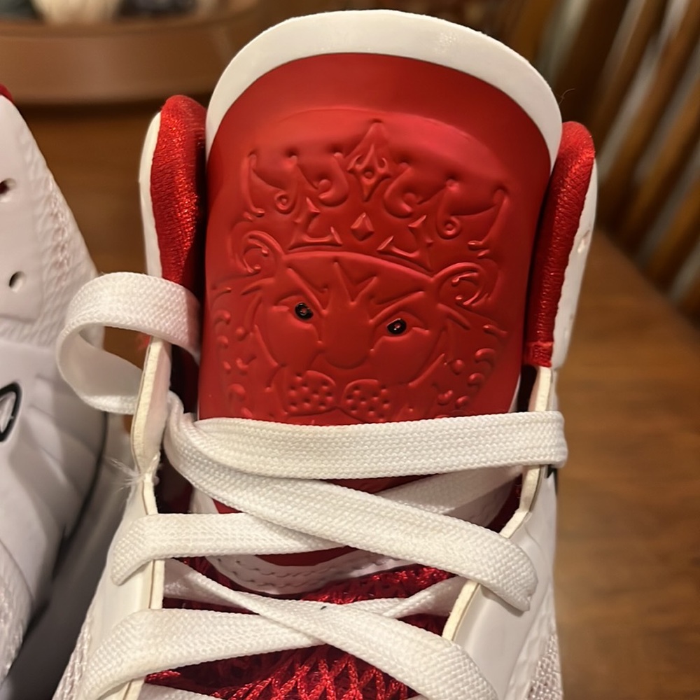 Nike Lebron 8 P.S. Shoes Sneakers 441946 100 white red Mens Size 7.5 - Picture 7 of 16